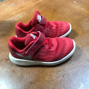 Toddler size 10 Nike tennis shoes